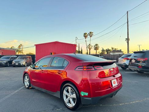 Used 2013 Chevrolet Volt Premium w/ Premium Trim Package image 5