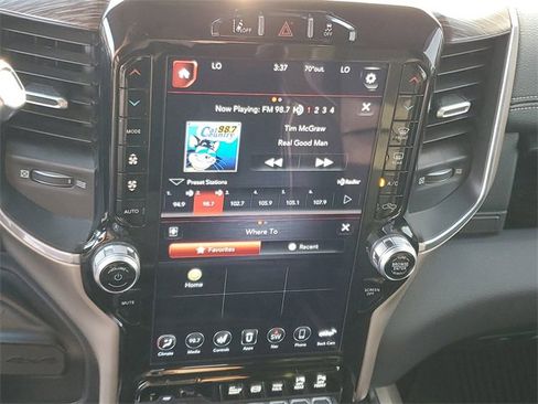 Used 2021 RAM 3500 Laramie image 17