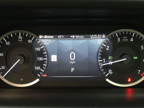 Used 2023 Land Rover Discovery Sport S R-Dynamic image 12