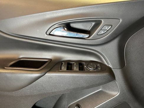 Used 2019 Chevrolet Equinox LT AWD/4WD image 19