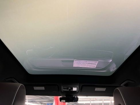 New 2025 Volkswagen ID. Buzz Pro S Plus image 10