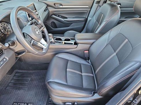 Certified 2024 Nissan Altima 2.5 SR image 14