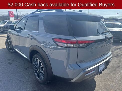 New 2026 Nissan Pathfinder Platinum image 6