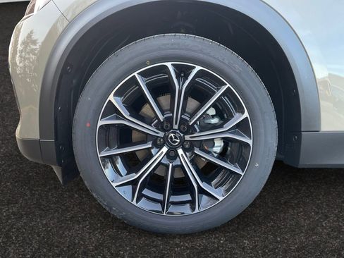 New 2025 MAZDA CX-70 Plug-In Hybrid w/ Premium Pkg image 13