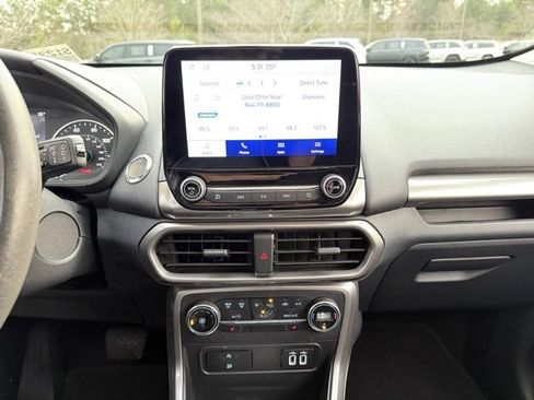 Used 2020 Ford EcoSport SE image 18