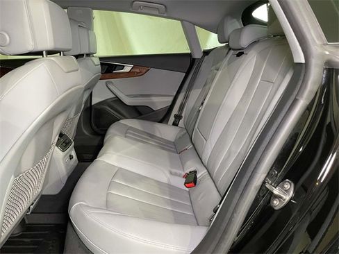 Used 2022 Audi A5 2.0T Premium Plus image 18