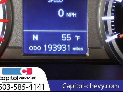 Used 2019 Toyota 4Runner SR5 AWD/4WD image 16