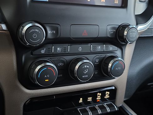 Used 2022 RAM 1500 Laramie image 20