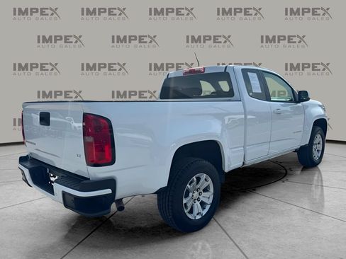 Used 2022 Chevrolet Colorado LT w/ Fleet Safety Package RWD image 3