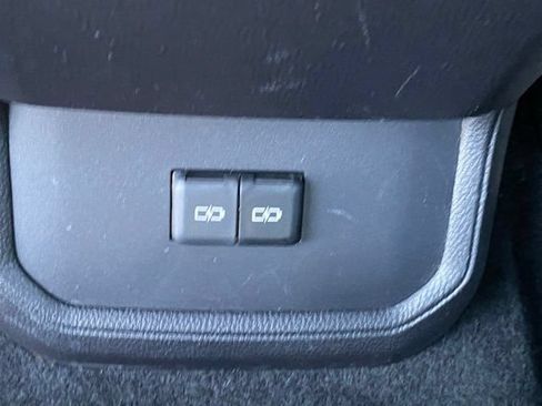 Used 2022 Toyota Highlander XSE AWD/4WD image 24