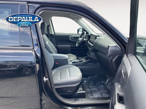 Used 2025 Ford Bronco Sport Badlands image 19