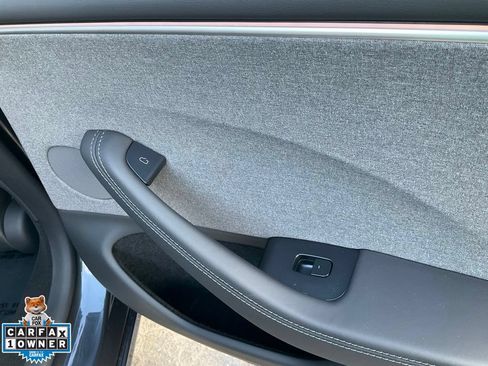 Used 2025 Tesla Model 3 Long Range RWD image 60