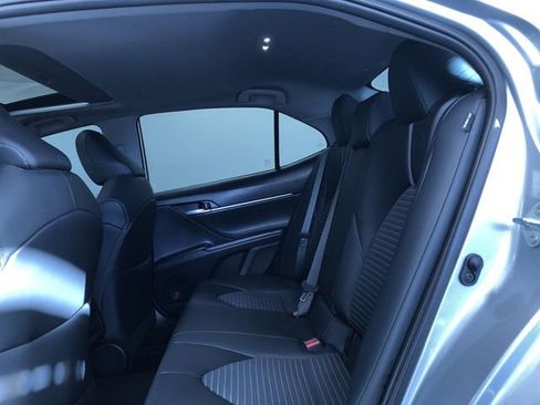 Used 2023 Toyota Camry SE image 21