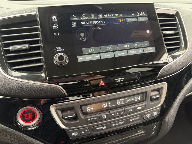 Used 2020 Honda Pilot Elite image 25
