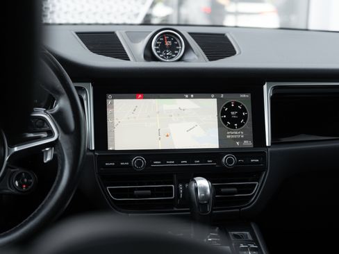 Used 2019 Porsche Macan S AWD/4WD image 15