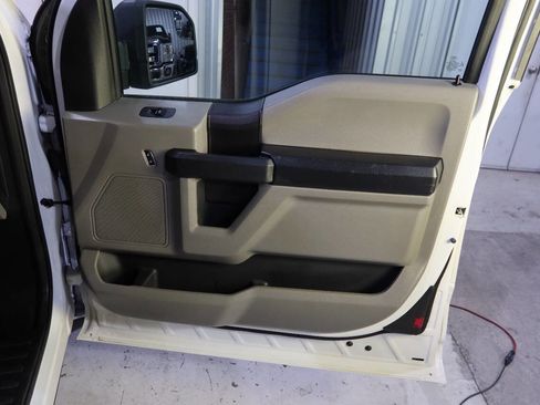 Used 2018 Ford F150 XL w/ Equipment Group 101A Mid image 15