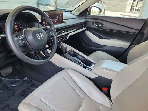 Used 2023 Honda Accord EX-L image 12