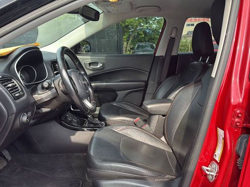 Used 2020 Jeep Compass Limited AWD/4WD image 9