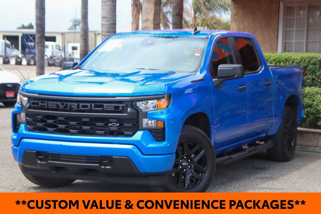 Used 2025 Chevrolet Silverado 1500 Custom w/ Turbomax Blackout Package AWD/4WD image 4