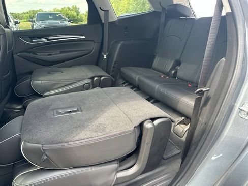 Used 2021 Buick Enclave Avenir w/ Avenir Technology Package AWD/4WD image 54