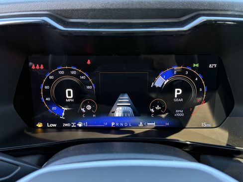 New 2026 Chevrolet Colorado Z71 w/ Technology Package AWD/4WD image 14