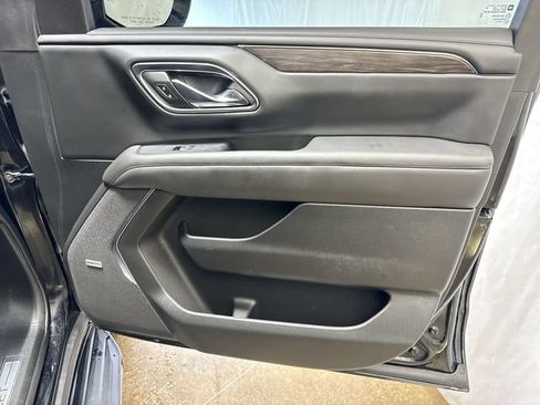 Certified 2024 Chevrolet Tahoe LT w/ LT Signature Package AWD/4WD image 32