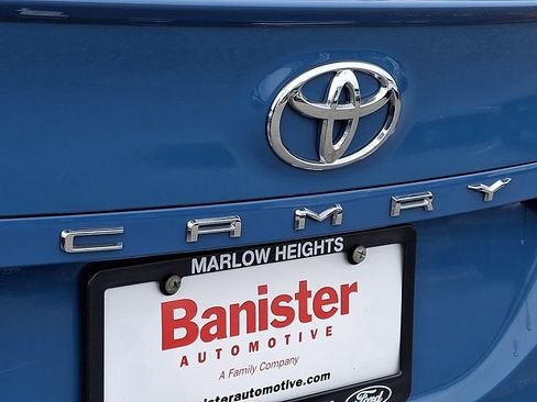 Used 2023 Toyota Camry XSE FWD image 28