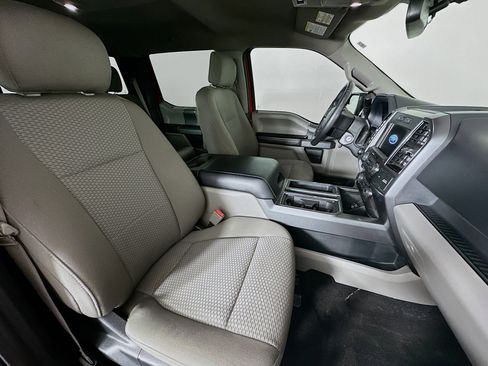 Used 2018 Ford F150 XLT w/ Equipment Group 302A Luxury image 30