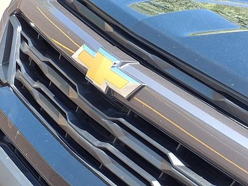 Used 2024 Chevrolet Colorado LT w/ LT Convenience Package II AWD/4WD image 30