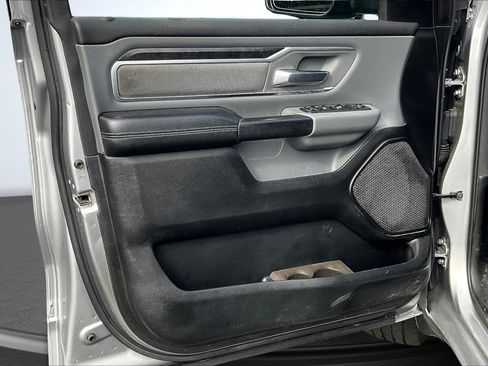 Used 2019 RAM 1500 Big Horn image 24