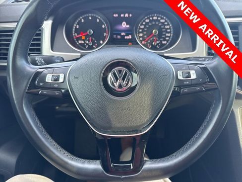Used 2019 Volkswagen Atlas SE image 19
