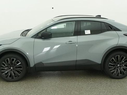 New 2026 Toyota C-HR AWD/4WD image 29