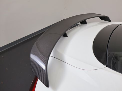 Used 2015 Bentley Continental GT3-R image 59