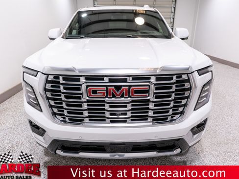 Used 2025 GMC Yukon Denali image 7