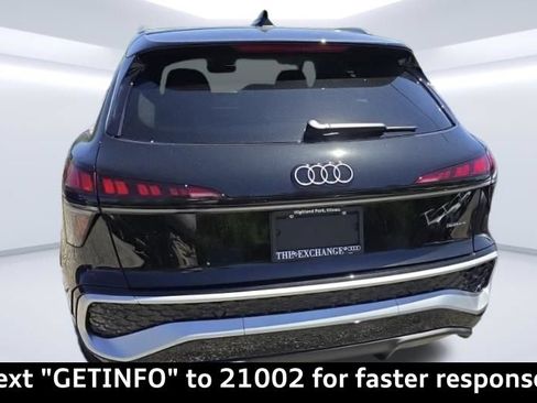 Used 2026 Audi Q3 quattro 2.0T w/ Driver Assistance Package AWD/4WD image 5