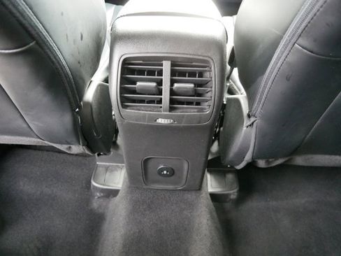 Certified 2025 Ford Escape Platinum AWD/4WD image 14