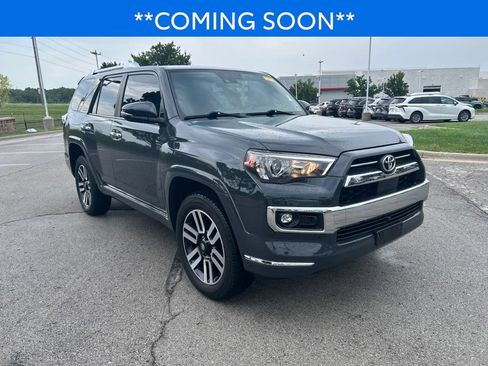 Certified 2024 Toyota 4Runner Limited AWD/4WD image 3