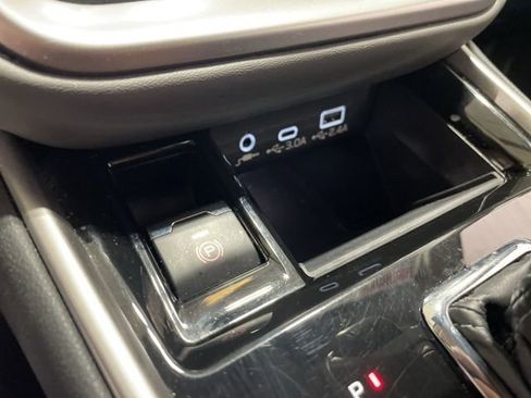 Used 2025 Subaru Outback Onyx Edition image 15