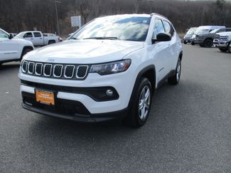 Used 2024 Jeep Compass Latitude video 1