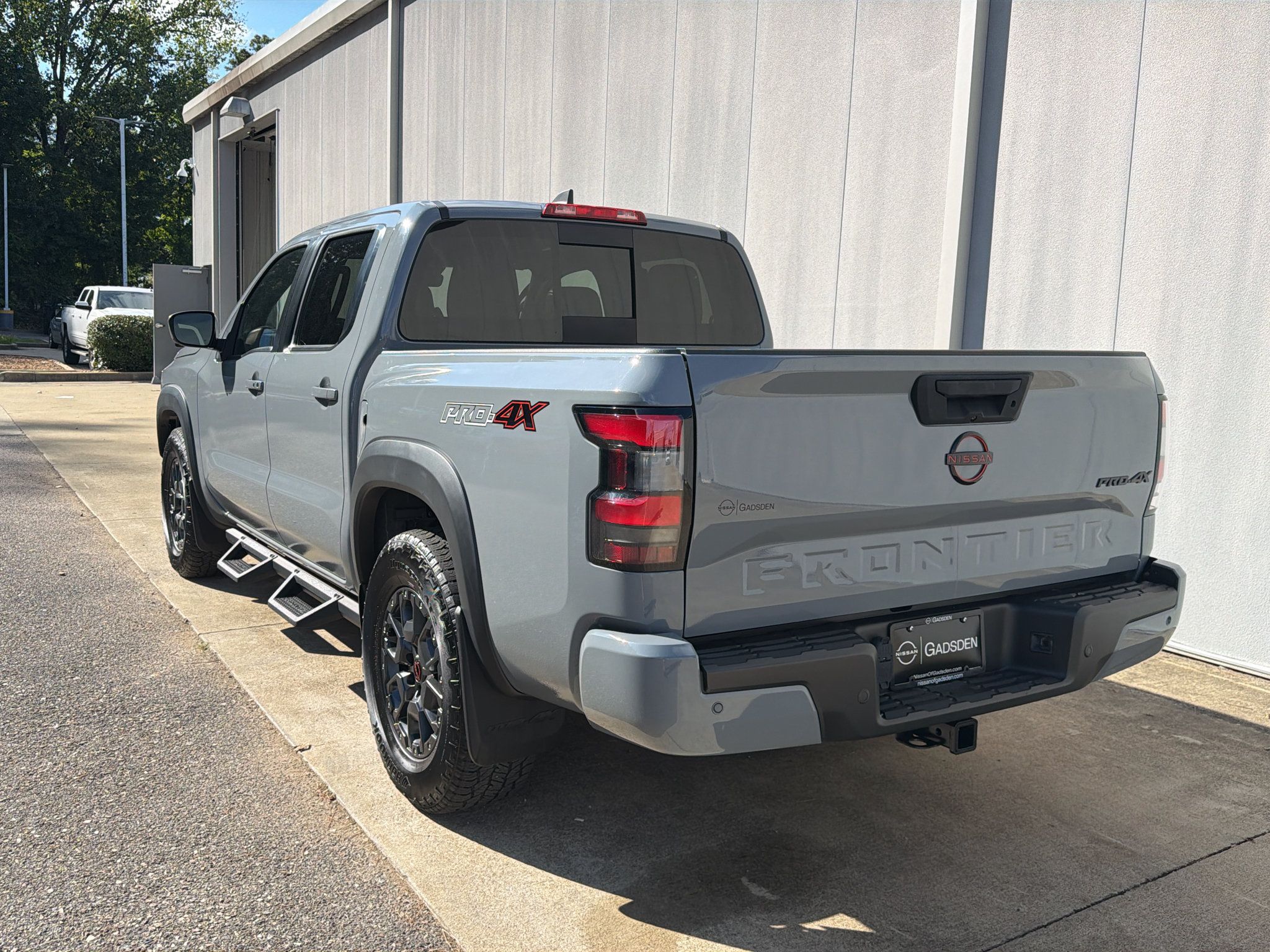 Certified 2023 Nissan Frontier PRO-4X w/ Pro-4X Premium Package AWD/4WD image 5