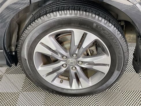 Used 2015 Honda Crosstour EX-L image 36