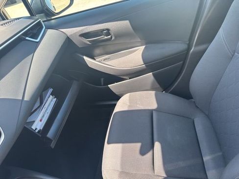 Used 2024 Toyota Corolla LE FWD image 23