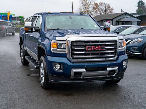 Used 2016 GMC Sierra 2500 SLT image 2