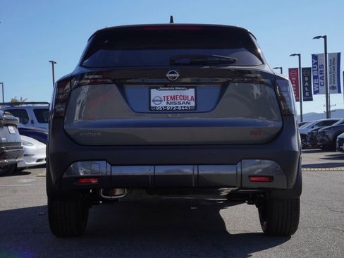 New 2026 Nissan Kicks SV w/ Cold Weather Package image 5