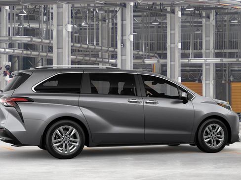 New 2026 Toyota Sienna Limited AWD/4WD image 11