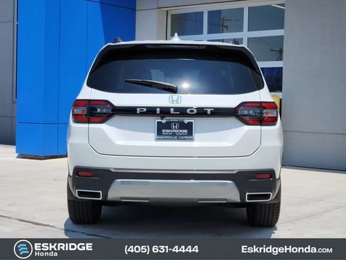 Certified 2026 Honda Pilot EX-L image 6