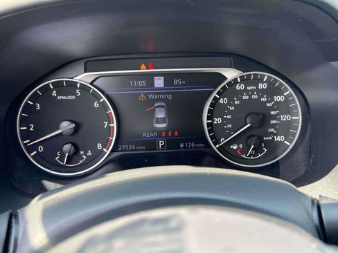 Used 2024 Nissan Altima 2.5 SV w/ SV Premium Package AWD/4WD image 17