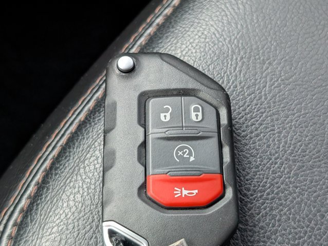 Used 2021 Jeep Wrangler Unlimited Rubicon AWD/4WD image 33