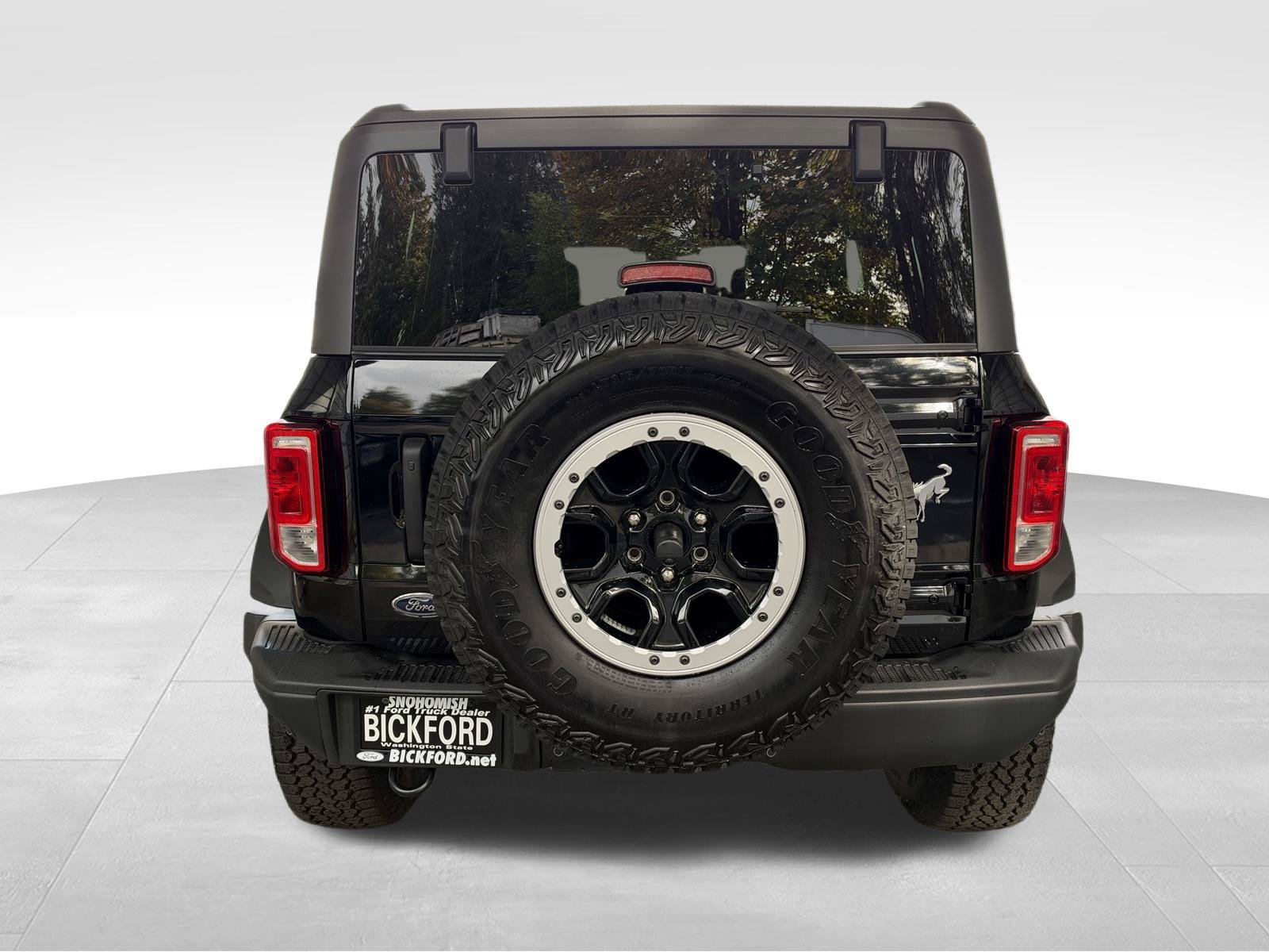 Used 2025 Ford Bronco Big Bend w/ Black Diamond Package AWD/4WD image 6