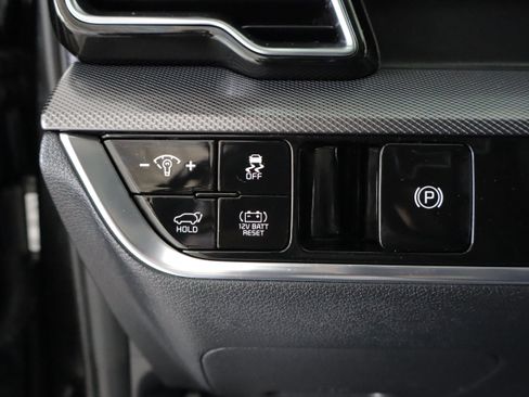 Used 2025 Kia Sportage SX Prestige AWD/4WD image 17